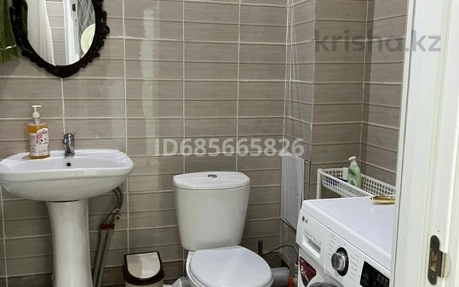 1-комнатная квартира, 50 м², 4/7 этаж посуточно, Жаңа қала — Туран молл Туркестан - изображение 7