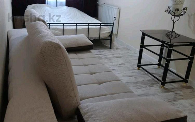 3-комнатная квартира, 63 м², 1/5 этаж посуточно, Крылова — Ауэзова Усть-Каменогорск - изображение 4