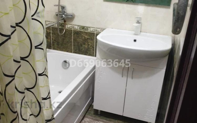 3-комнатная квартира, 60 м², 5/5 этаж посуточно, 14-й мкр 46 Aqtau - photo 2