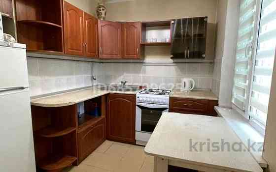 2-комнатная квартира, 45 м², 2/4 этаж посуточно, мкр Коктем-2 15 — Весновка Алматы
