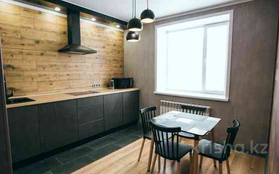 2-комнатная квартира, 60 м², 1/4 этаж посуточно, Егизбаева 159 Уральск
