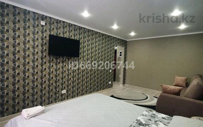 1-комнатная квартира, 33 м², 4/5 этаж посуточно, улица Едомского Щучинск - изображение 2