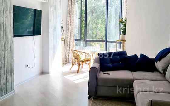 2-комнатная квартира, 50 м², 5/10 этаж посуточно, Тянь-Шаньская 9г — Тянь-Шаньская Жургенова Алматы