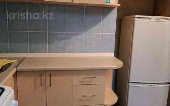 1-комнатная квартира, 35 м², 2/4 этаж посуточно, мкр №8 2 — Абая угл Алтынсарина. Алматы