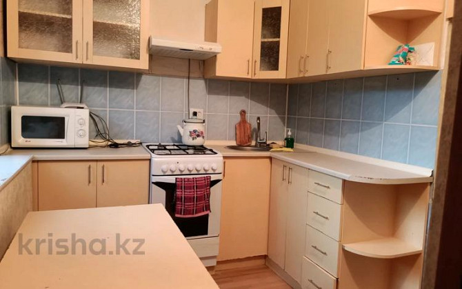 1-комнатная квартира, 35 м², 2/4 этаж посуточно, мкр №8 2 — Абая угл Алтынсарина. Алматы - изображение 4
