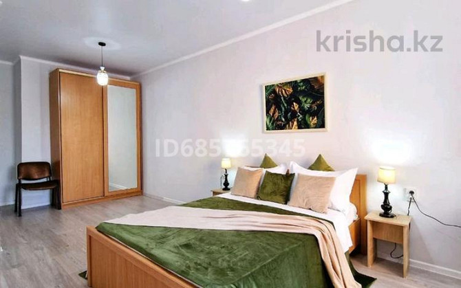1-комнатная квартира, 50 м², 3/10 этаж посуточно, Сейфуллина 51 — Кассина Алматы - изображение 2