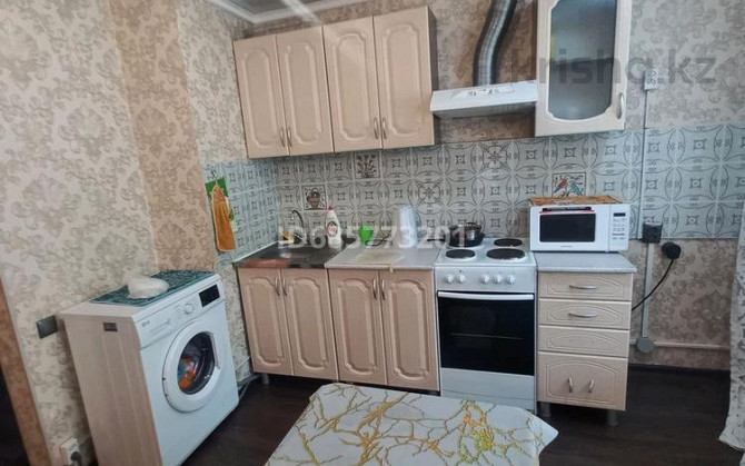 2-комнатная квартира, 55 м², 3/9 этаж посуточно, Сатпаева 4 — ДоДо Пицца Усть-Каменогорск - изображение 5