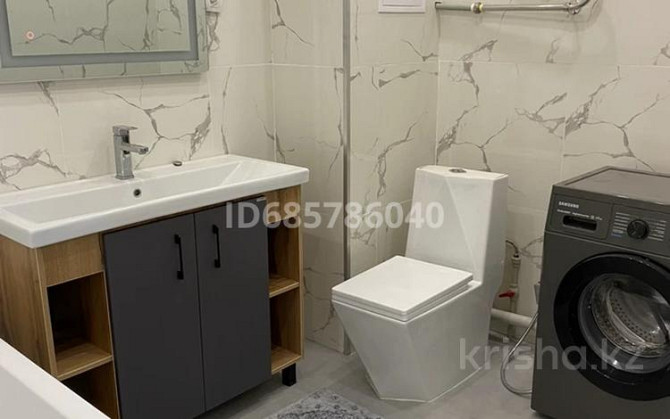 2-комнатная квартира, 60 м², 3/9 этаж посуточно, Рыскулова 5/1 — Expo Астана - изображение 8