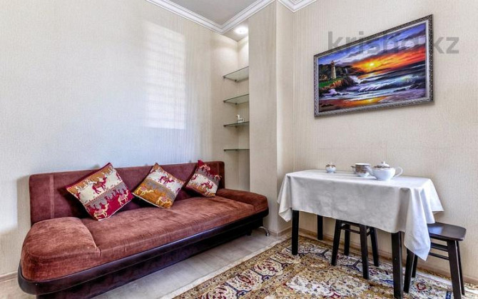 1-комнатная квартира, 45 м², 6/9 этаж посуточно, Керей Жанибек хандар 12/1 — Сауран Астана - изображение 5
