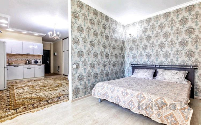 1-комнатная квартира, 45 м², 6/9 этаж посуточно, Керей Жанибек хандар 12/1 — Сауран Астана - изображение 1