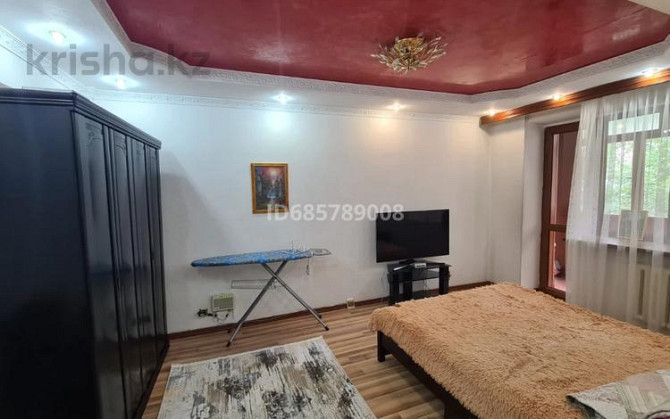 1-комнатная квартира, 33 м², 3/5 этаж посуточно, Гоголя 42 — Кунаева Алматы - изображение 3