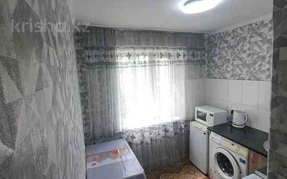 1-комнатная квартира, 32 м², 3/5 этаж посуточно, 40 квартал 4 — 40 квартал по Шугаева Семей
