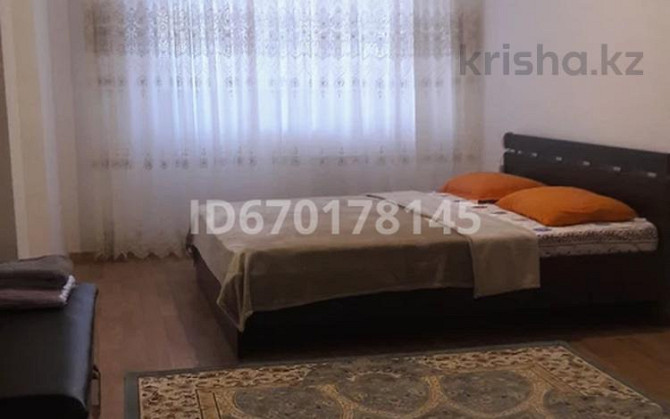 3-комнатная квартира, 120 м², 10/12 этаж посуточно, 33 мкр 19 Актау - изображение 3