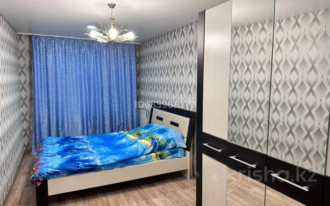 2-комнатная квартира, 50 м², 3/5 этаж посуточно, 4 мкр 5 Риддер - изображение 2