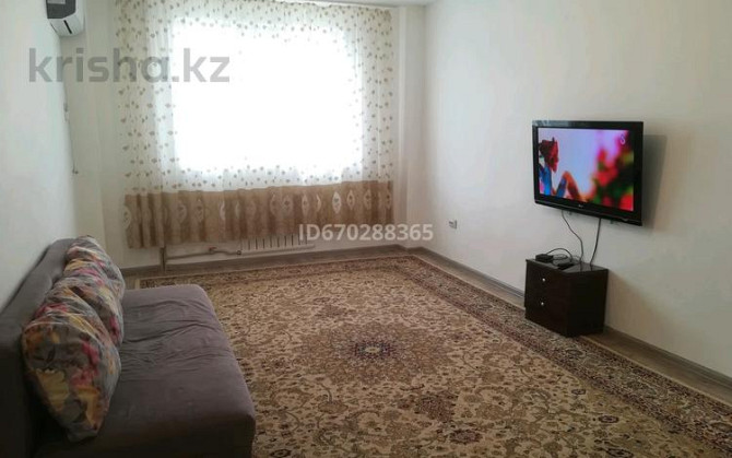 3-комнатная квартира, 150 м², 5/6 этаж посуточно, мкр. Алмагуль 31 Атырау - изображение 1