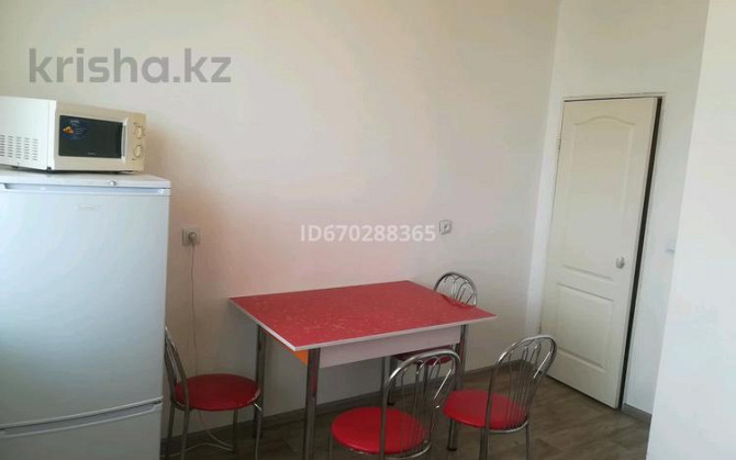 3-комнатная квартира, 150 м², 5/6 этаж посуточно, мкр. Алмагуль 31 Атырау - изображение 5