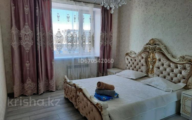 3-комнатная квартира, 107 м², 3/5 этаж посуточно, Муканова Караганда - изображение 4