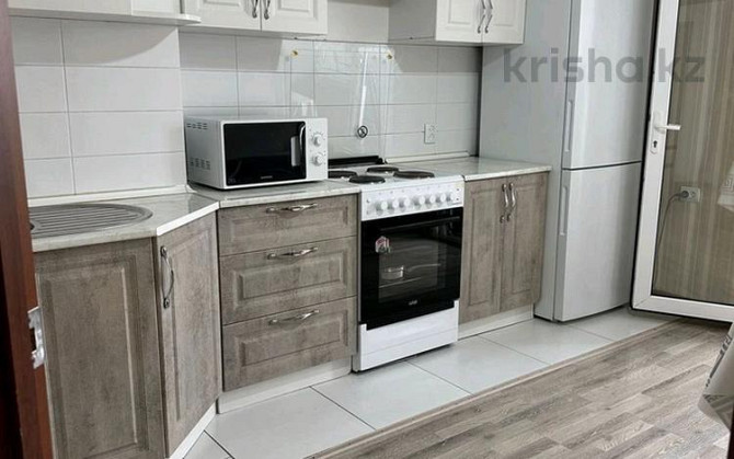 2-комнатная квартира, 80 м², 3/7 этаж посуточно, Каратал 19 Б Талдыкорган - изображение 1