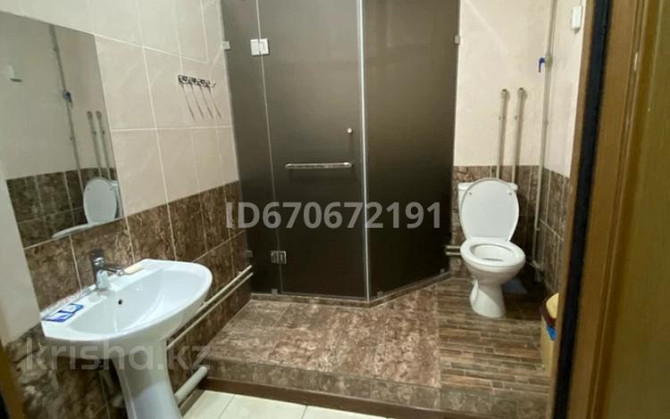 1-комнатная квартира, 65 м², 2/2 этаж посуточно, Майлин 112 Туркестан - изображение 3
