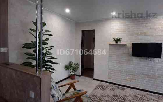 3-комнатная квартира, 45 м², 2/4 этаж посуточно, Найманбаева 153 — Мухамедканова Семей