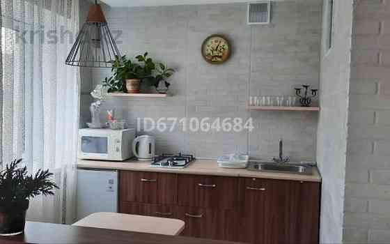 3-комнатная квартира, 45 м², 2/4 этаж посуточно, Найманбаева 153 — Мухамедканова Семей