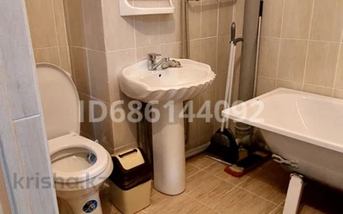1-комнатная квартира, 50 м², 3/12 этаж посуточно, 9 улица 34/2 — Саттарханова Туркестан - изображение 5