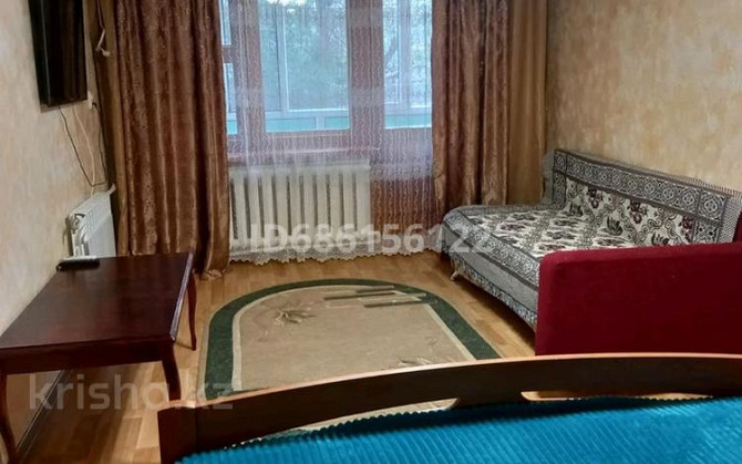 1-комнатная квартира, 23 м², 2/5 этаж посуточно, Мира — Магазин первак Жезказган - изображение 2