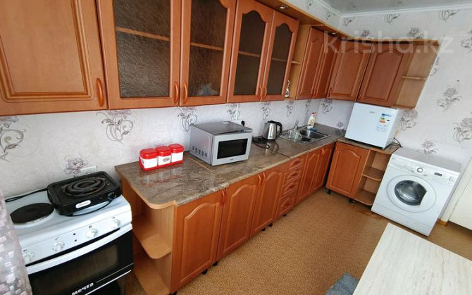 2-комнатная квартира, 38 м², 3/5 этаж посуточно, Кунаева 48 Риддер - изображение 5