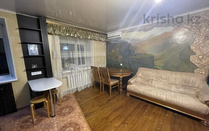 3-комнатная квартира, 80 м², 3/4 этаж посуточно, проспект Абая 3 Усть-Каменогорск - изображение 2