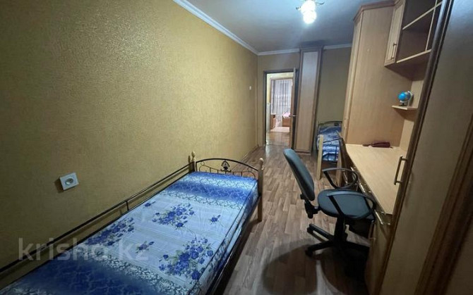 3-комнатная квартира, 80 м², 3/4 этаж посуточно, проспект Абая 3 Усть-Каменогорск - изображение 8