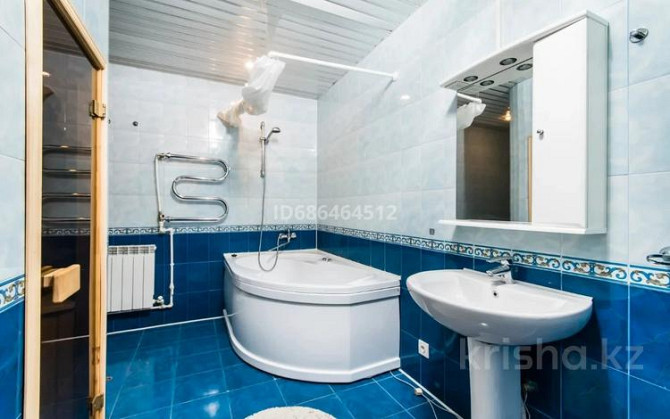 3-комнатная квартира, 102 м², 4/8 этаж посуточно, 14-й микрорайон 59 Актау - изображение 8