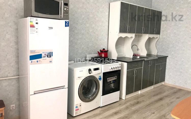 2-комнатная квартира, 64 м², 9/10 этаж посуточно, Береке 64 Костанай - изображение 2