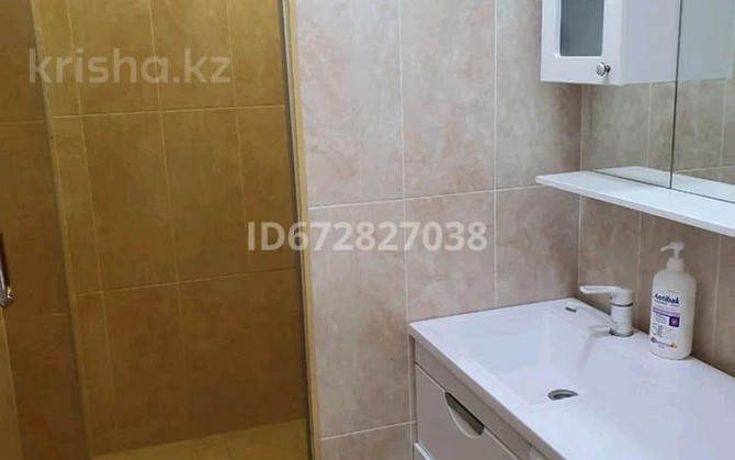 3-комнатная квартира, 110 м², 3/5 этаж посуточно, мкр Юго-Восток, Муканова 49/10 — Муканова Караганда - изображение 4
