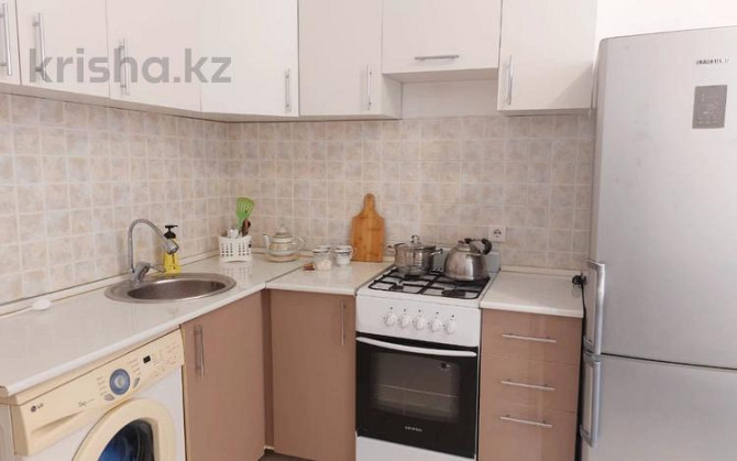 1-комнатная квартира, 50 м², 3/9 этаж посуточно, Желтоксан 11в — Площадь Кызылорда - изображение 7