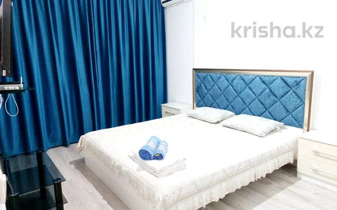 1-комнатная квартира, 50 м², 3/9 этаж посуточно, Желтоксан 11в — Площадь Кызылорда - изображение 1