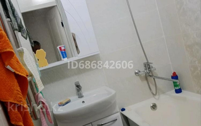 3-комнатная квартира, 70 м², 2/5 этаж посуточно, 14-й мкр 46 — 14.40.дома Актау - изображение 5