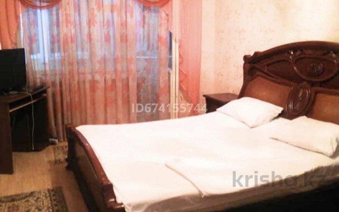 2-комнатная квартира, 30 м², 4/5 этаж посуточно, Толе би 76 — Центральная Мечеть, Баласагун Тараз - изображение 2