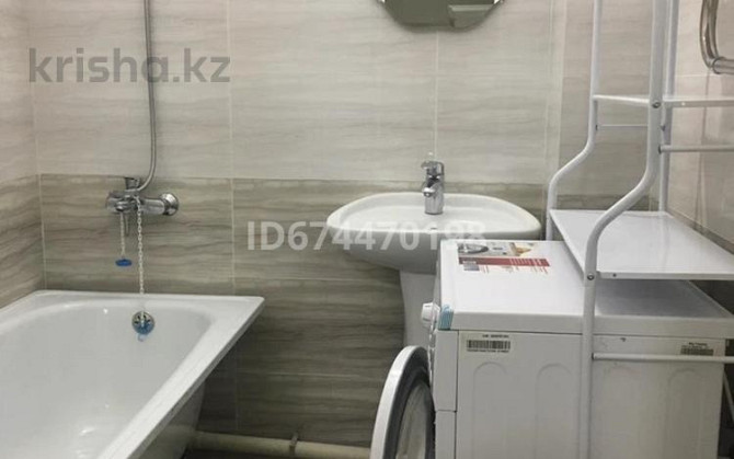 1-комнатная квартира, 58 м², 2/5 этаж посуточно, Г.Туркестан 45 — Измайлова Туркестан - изображение 6