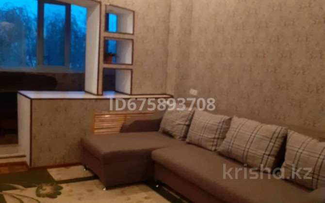 2-комнатная квартира, 70 м², 4/5 этаж посуточно, Желтоксан 237 — Байзак батыра Тараз - изображение 1