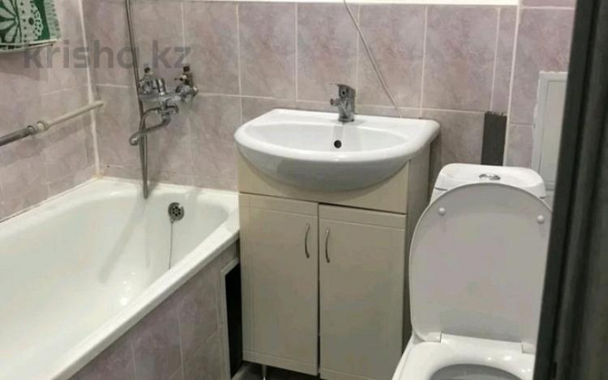 2-комнатная квартира, 60 м², 3/5 этаж посуточно, Мкр Жетысу 6 — Назарбаева Талдыкорган - изображение 8