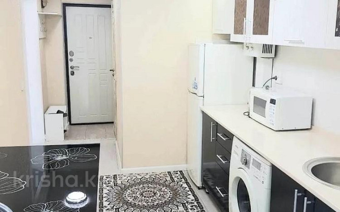 1-комнатная квартира, 58 м², 4/4 этаж посуточно, Муратбаева 36 Кызылорда - изображение 2