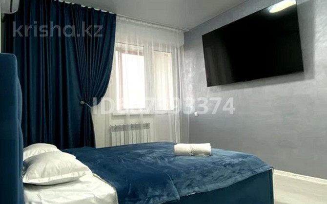2-комнатная квартира, 52 м², 7/9 этаж посуточно, Уральская 45А Костанай - изображение 2