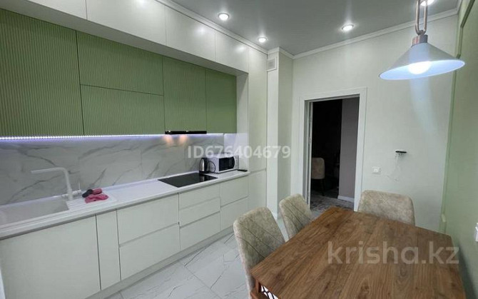 2-комнатная квартира, 65.6 м², 5/12 этаж посуточно, 32-я улица 1 Туркестан - изображение 1