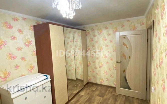 2-комнатная квартира, 49 м², 3/9 этаж посуточно, Шугаева Семей - изображение 6