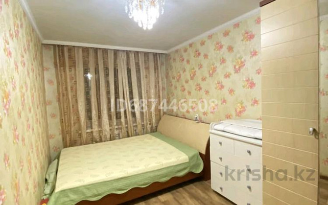 2-комнатная квартира, 49 м², 3/9 этаж посуточно, Шугаева Семей - изображение 1