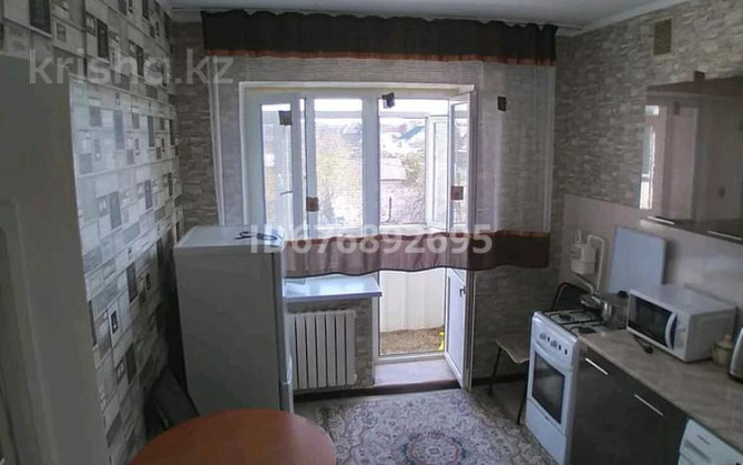 1-комнатная квартира, 38 м², 3/5 этаж посуточно, Назарбаева 139 — Желтоксан Талдыкорган - изображение 2