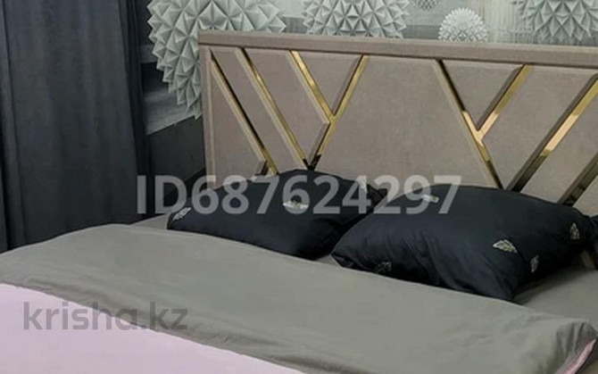 2-комнатная квартира, 50 м², 2/5 этаж посуточно, Льва Толстого 22 — Пристань Усть-Каменогорск - изображение 1