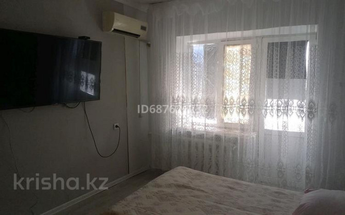 1-комнатная квартира, 38 м², 5/5 этаж посуточно, мкр Центральный, проспект сатпаева 16 — Прокуратуры Атырау - изображение 5