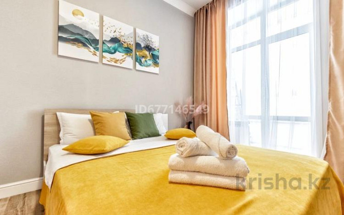 3-комнатная квартира, 80 м², 2/9 этаж посуточно, Улы Дала 31/1 — Кабанбай батыра Astana - photo 1