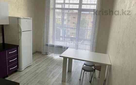 2-комнатная квартира, 67 м², 3/5 этаж посуточно, мкр Юго-Восток, Волочаевская 35/2 Караганда